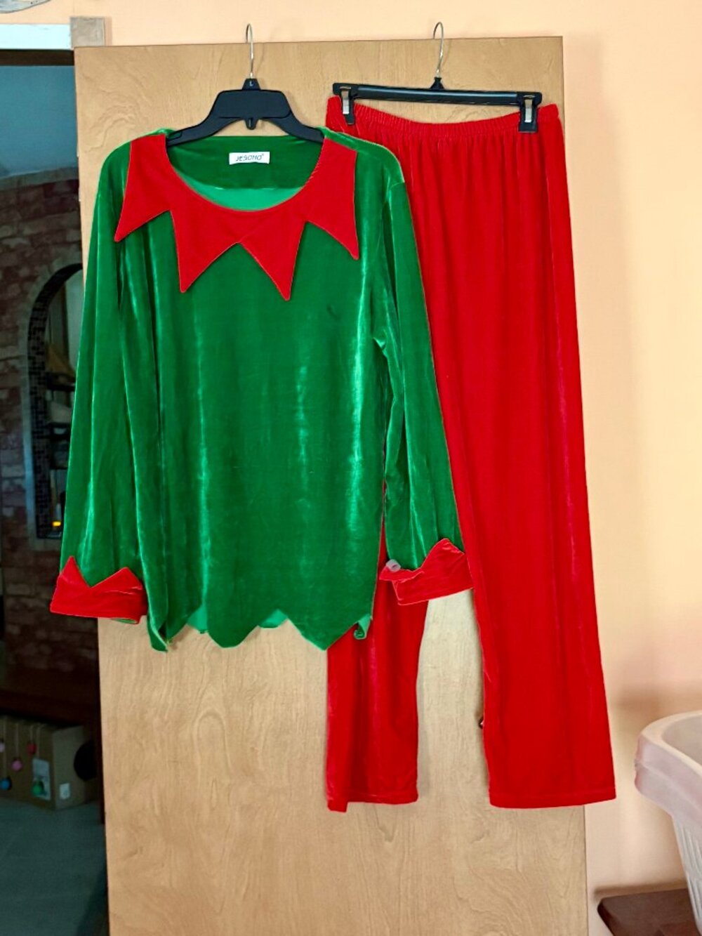 Like new Men's XL Elf costume